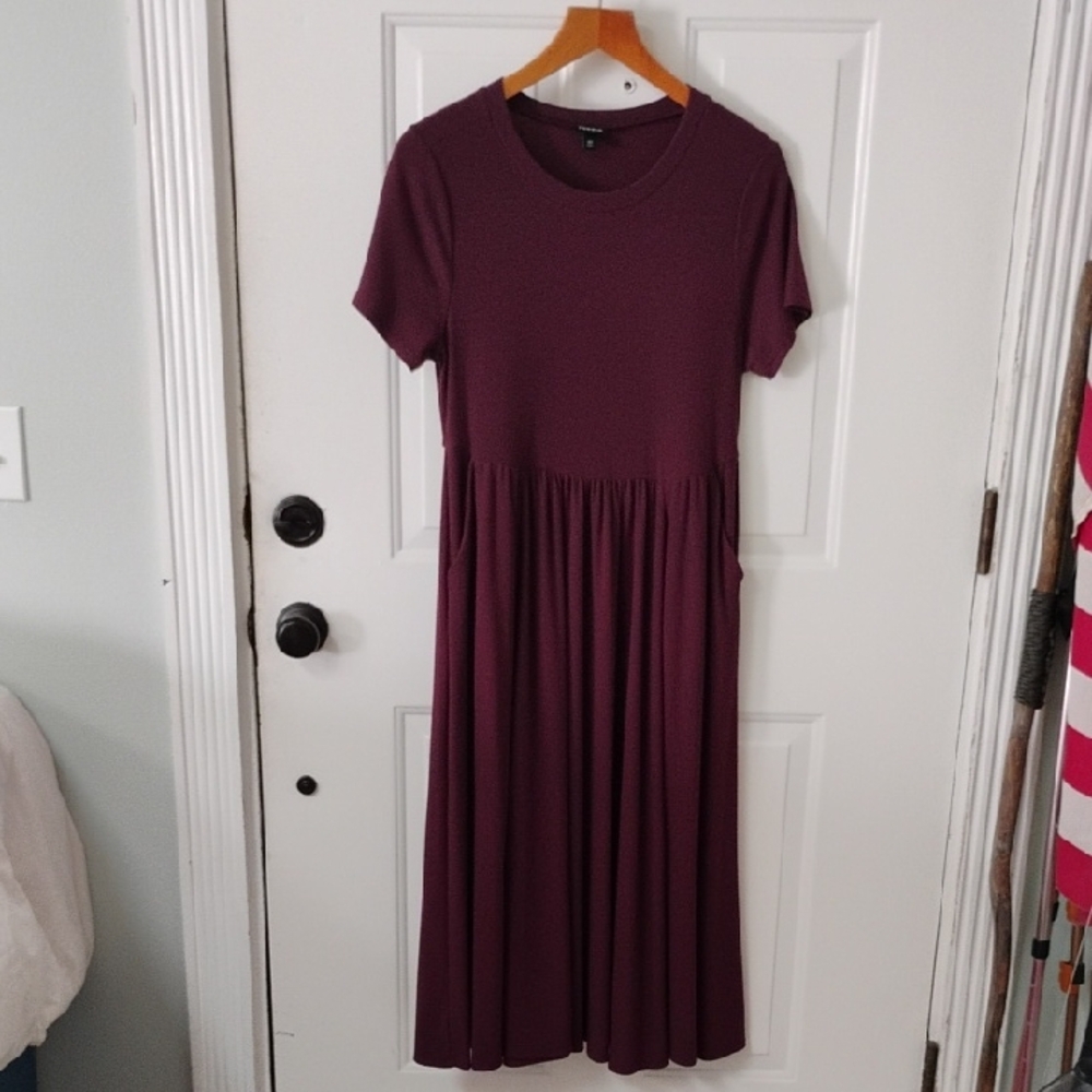 Torrid Rich Burgundy Midi Dress With pockets.